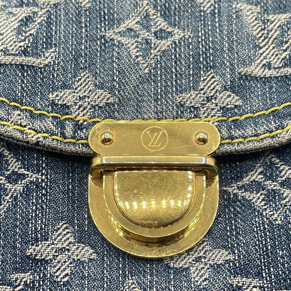 Louis Vuitton Denim Camera Bag Jean Monogram Crossbody Shoulder Vintage Rare LV - Picture 3 of 16